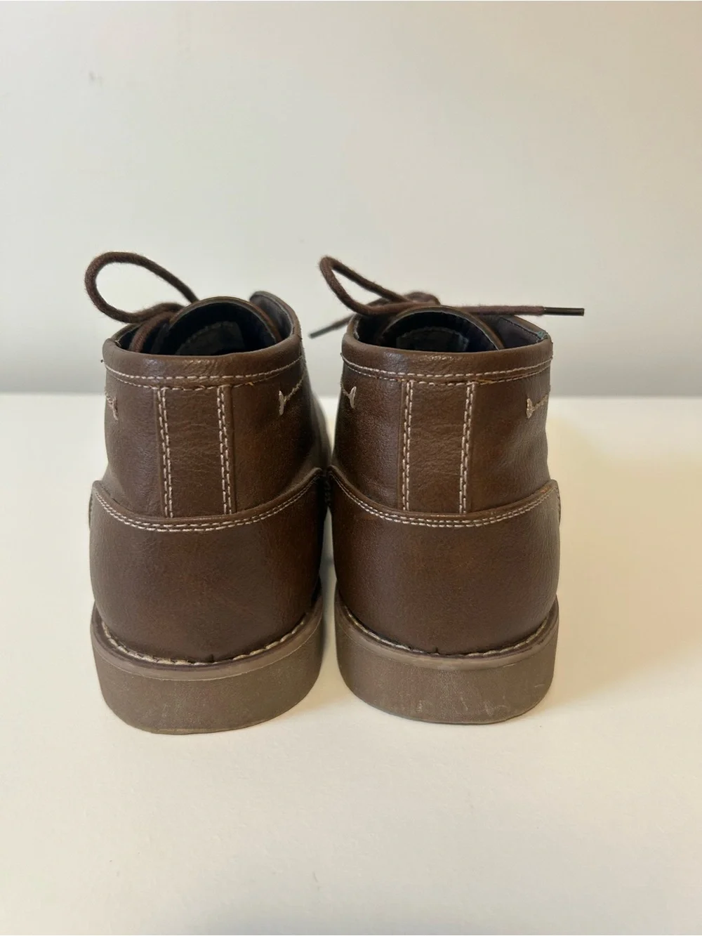 Dexter Brown Leather Chukka Boots